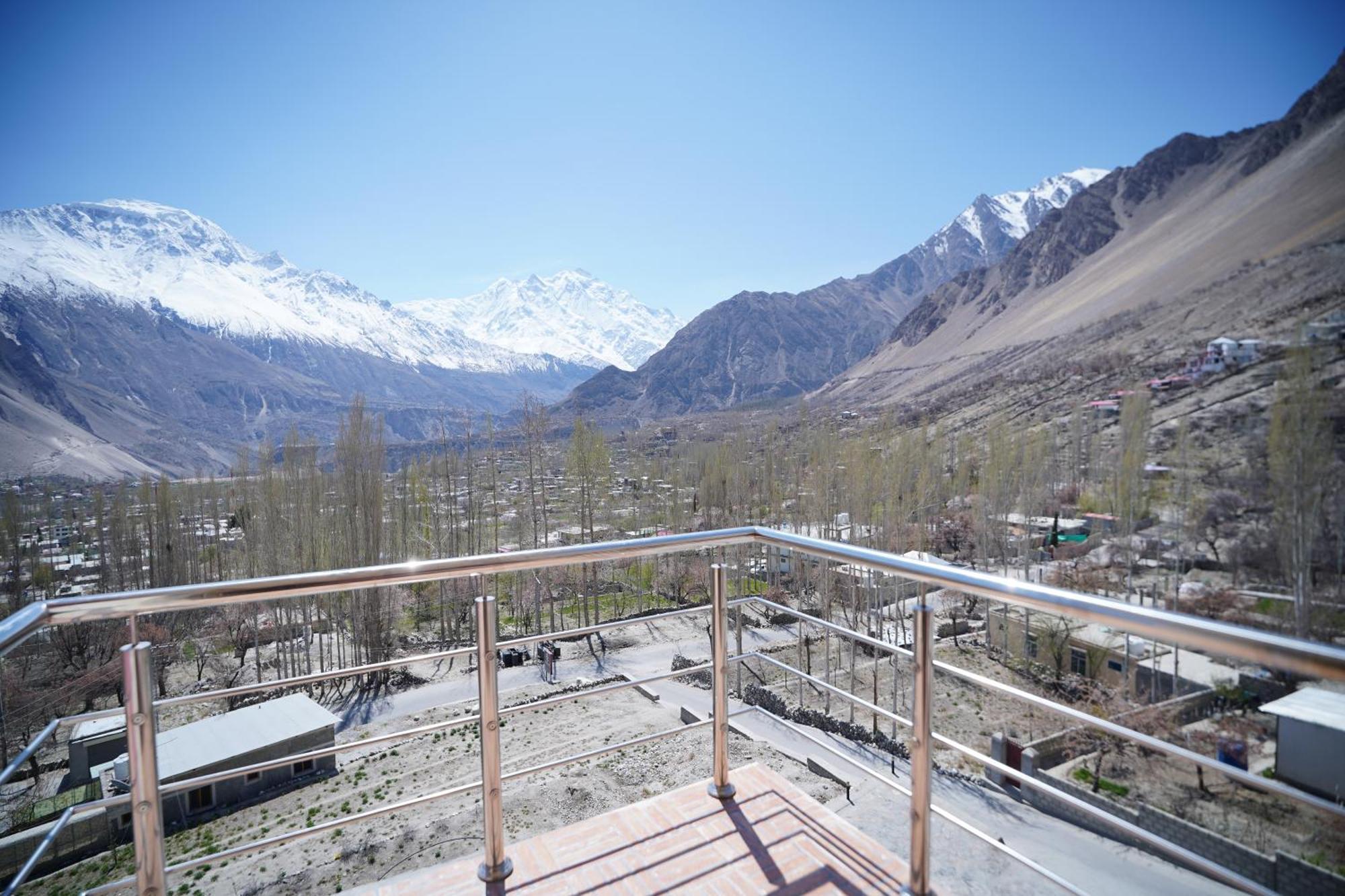 فندق Hunza Elites By Orane Karimabad  المظهر الخارجي الصورة